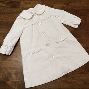 Janie and Jack White Scalloped Peter Pan Collar Trench Coat 12-24 Months